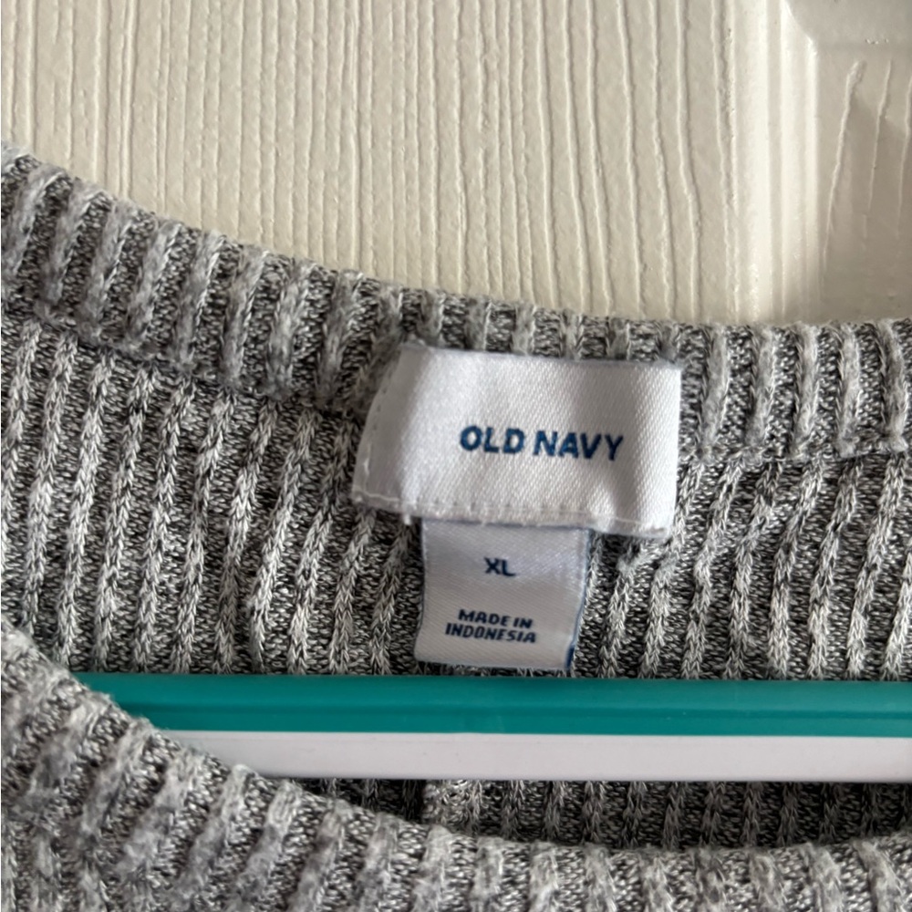 Gray Ribbed Sweater - Picture 2 of 4
